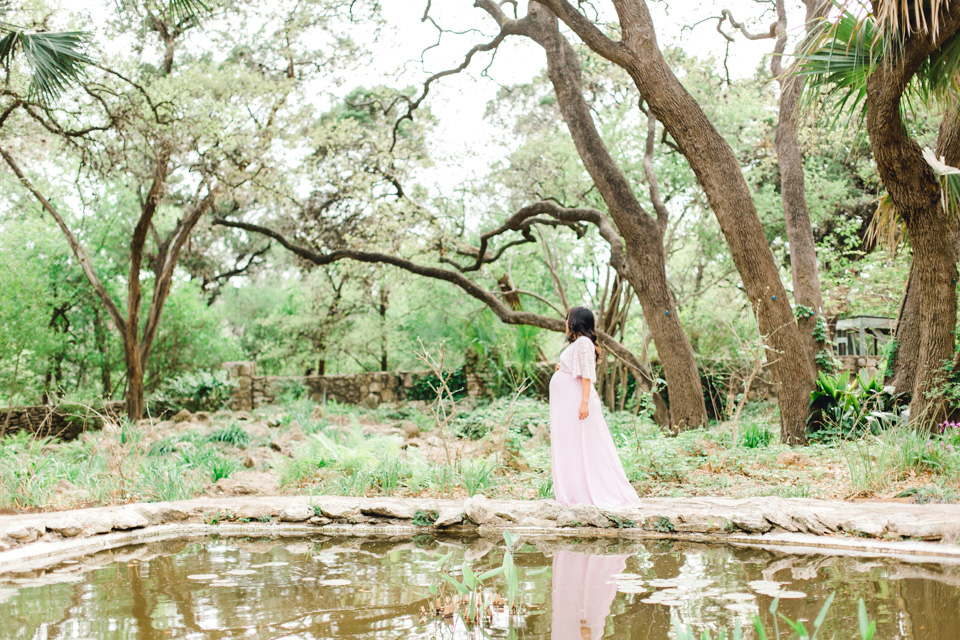 wooded area with maternity session