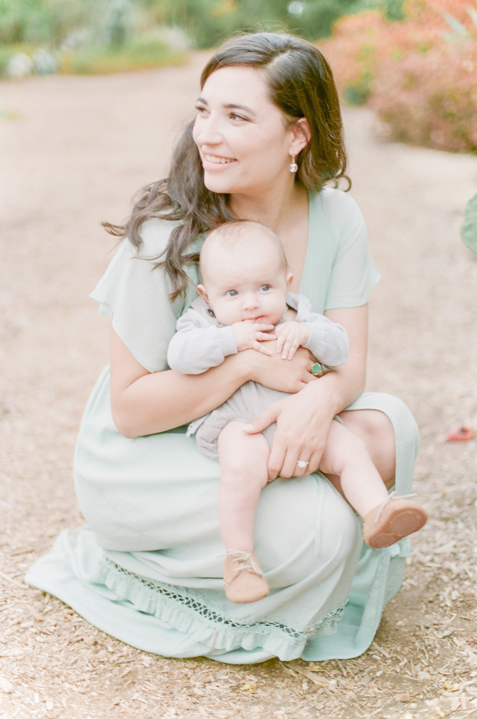 austin texas film photographer on location motherhood session the magically mundane workshop pasadena california travel shoot 13