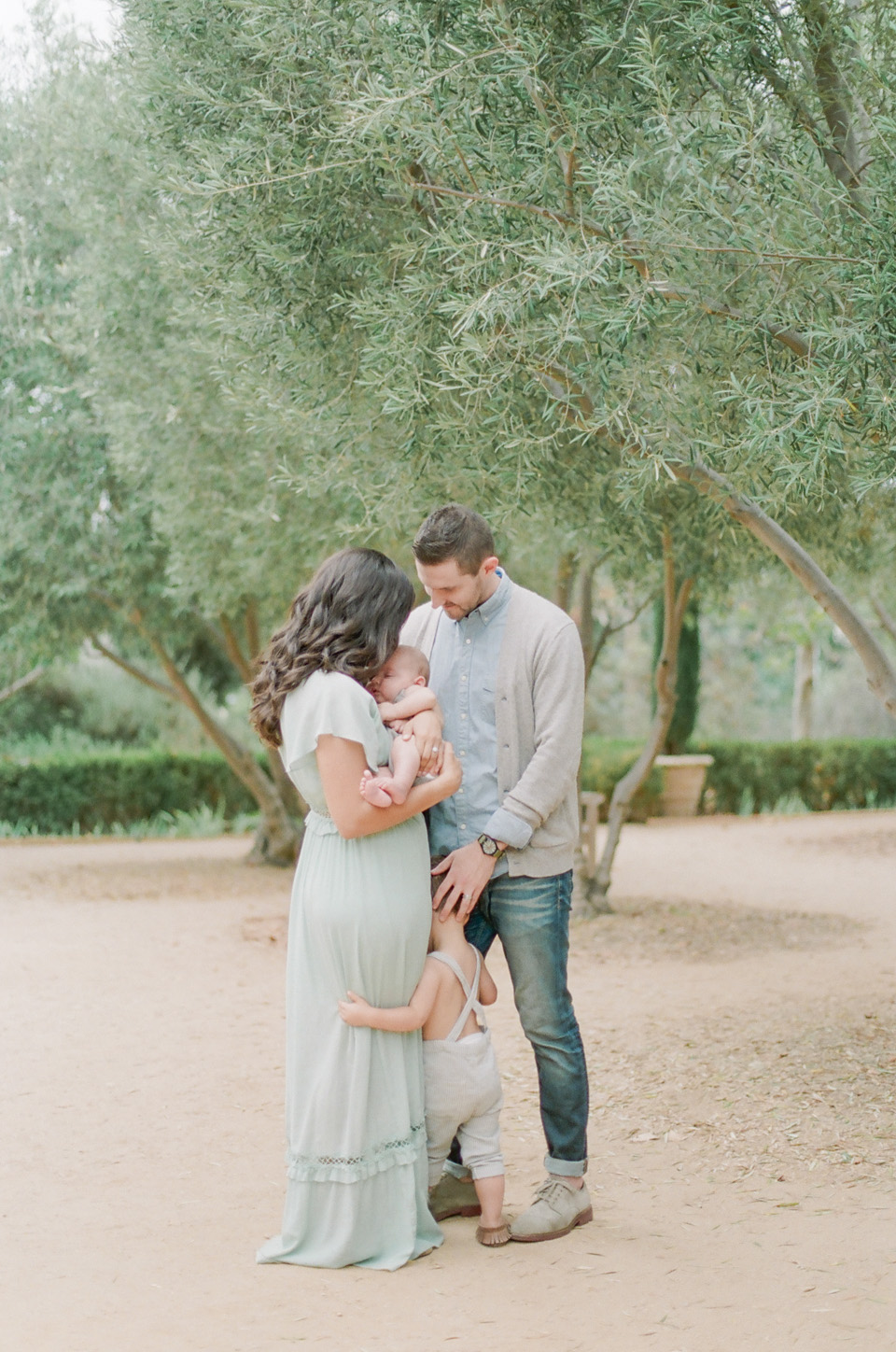 austin texas film photographer on location motherhood session the magically mundane workshop pasadena california travel shoot 16