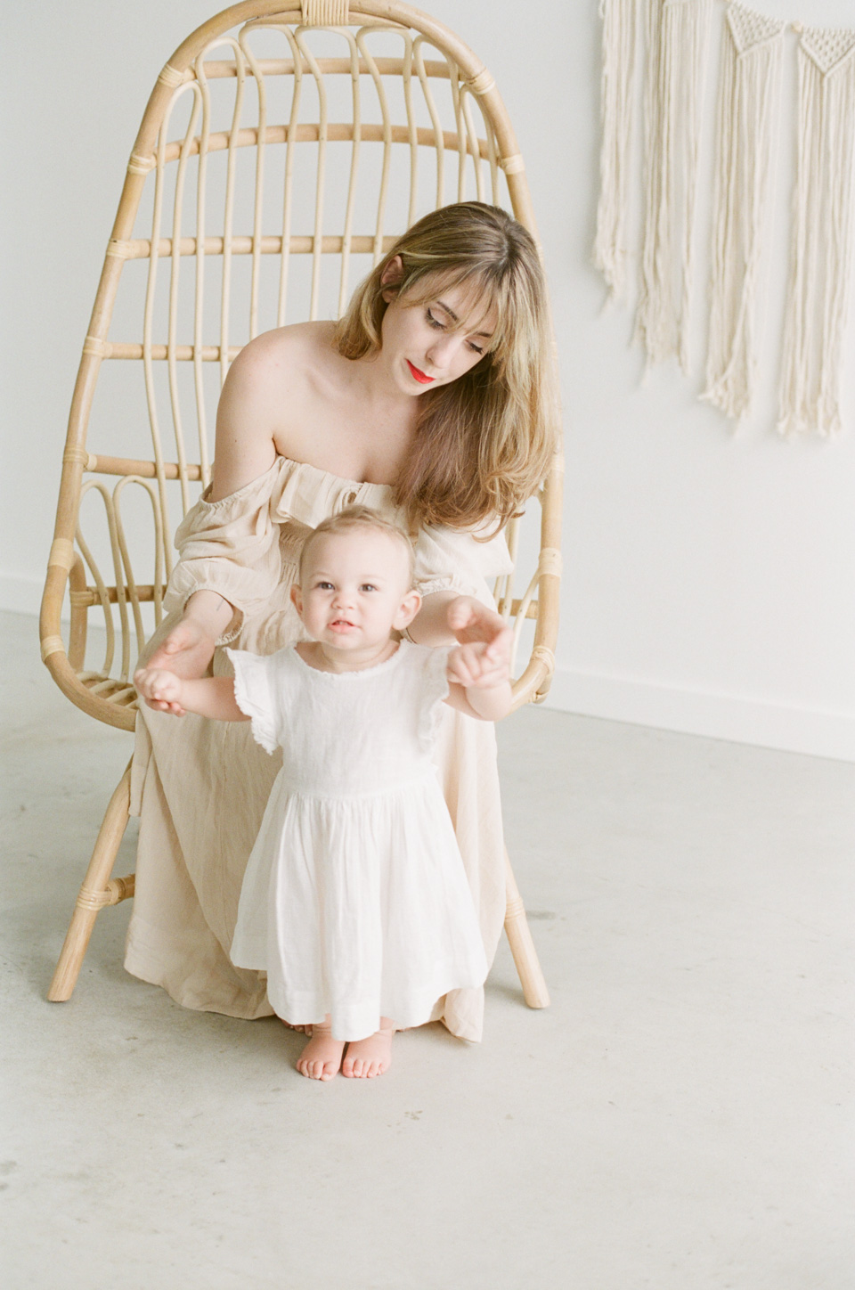 austin-texas-family-film-photographer-motherhood-natural-light-studio-lifestyle-boho-14
