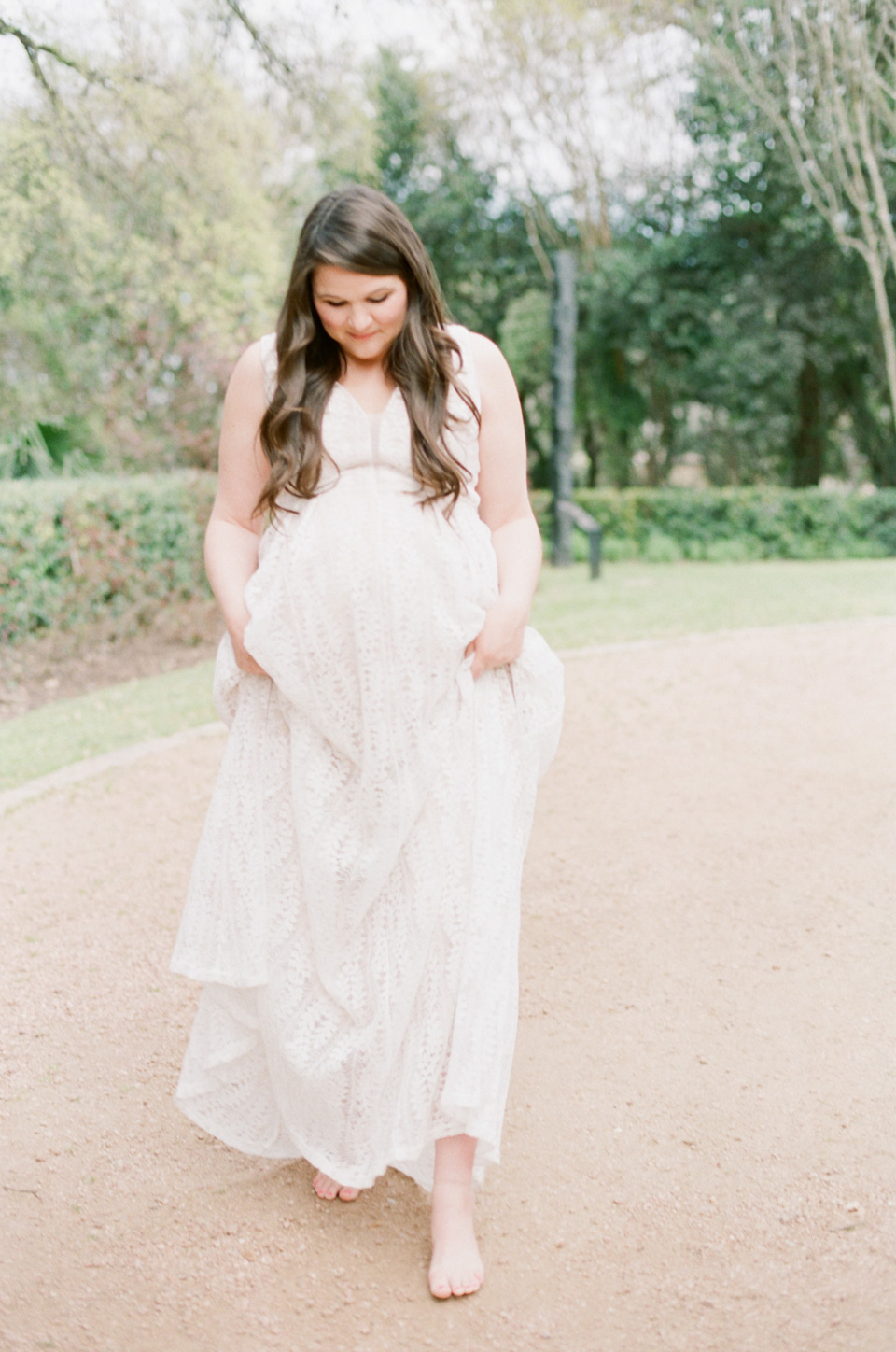 north-austin-texas-maternity-film-photographer-laguna-gloria-8-1