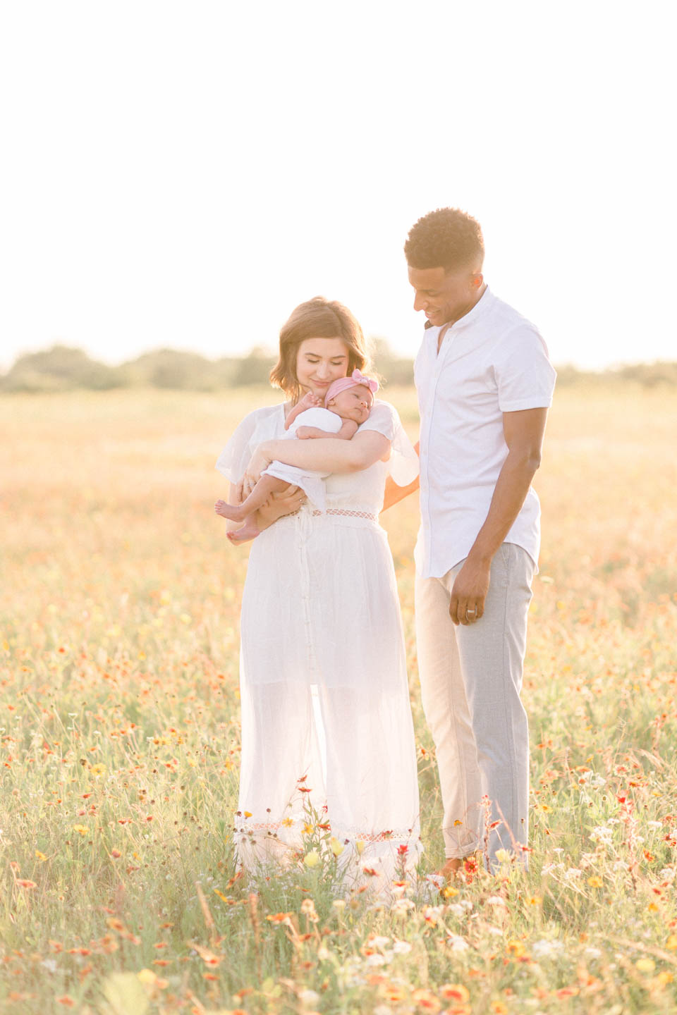 austin-tx-family-newborn-film-photographer-light-airy-studio-wildflowers-mama-fine-art-motherhood-13