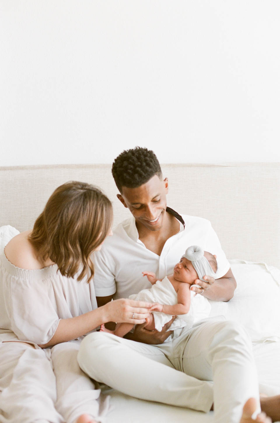 austin-tx-family-newborn-film-photographer-light-airy-studio-wildflowers-mama-fine-art-motherhood-9