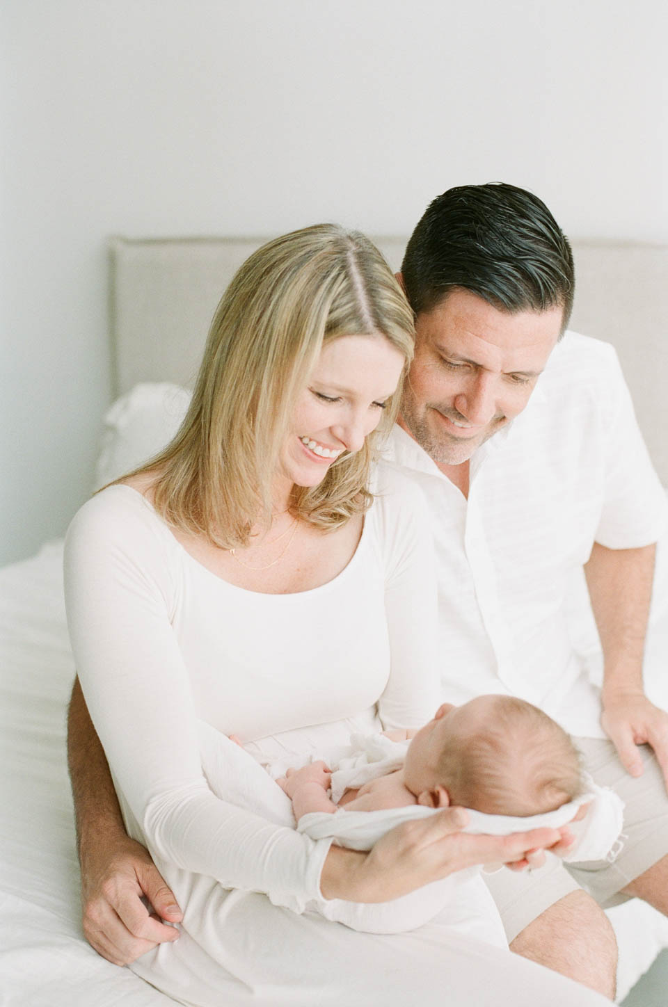 north-austin-natural-light-photographer-family-newborn-studio-session-light-airy-film-15