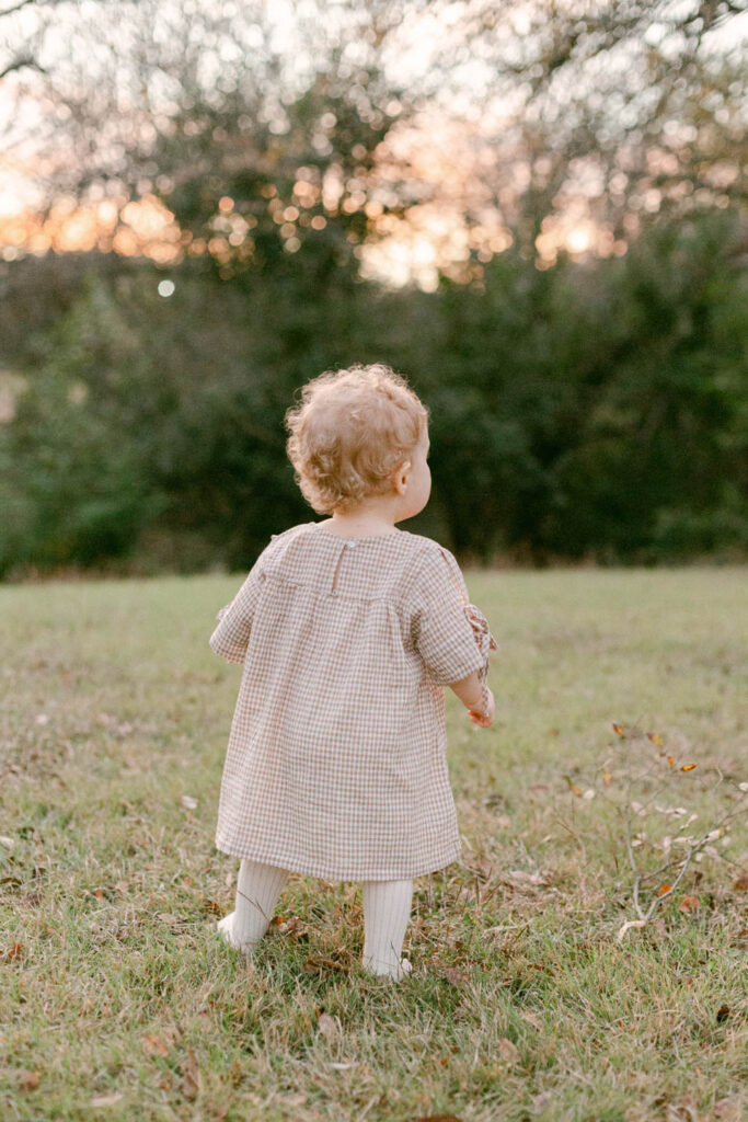 memphis-tennessee-austin-texas-family-photographer-natural-light-and-airy-photo-studio-3
